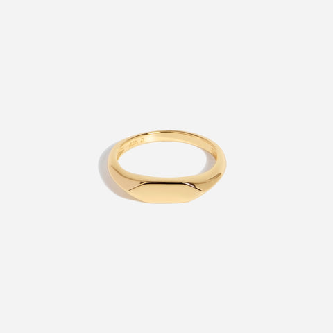 Amelia Ring