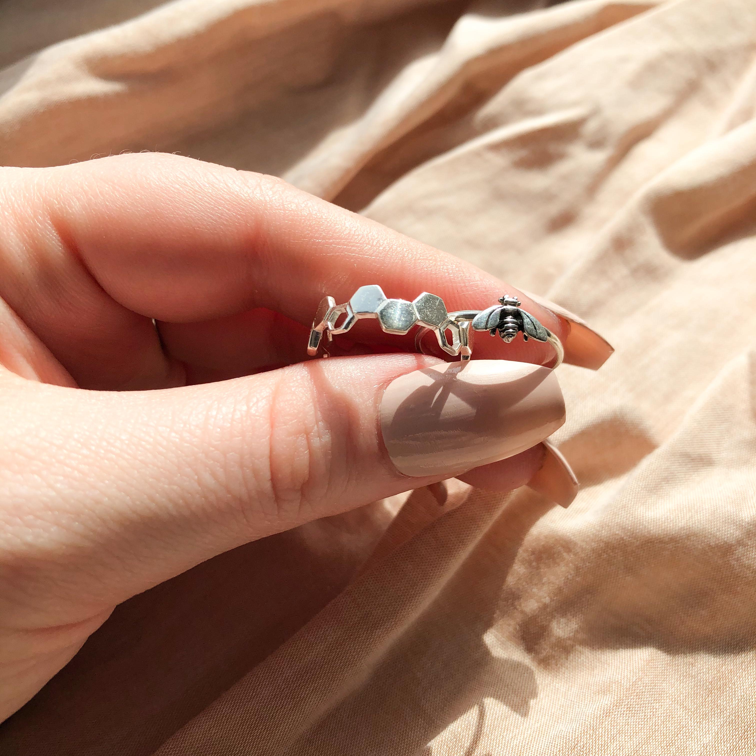 Bee Ring